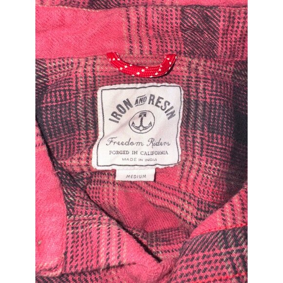 Iron & Resin Red & Black Plaid Button-Up Long Sleeve Shirt M 100% Cotton - Picture 2 of 7